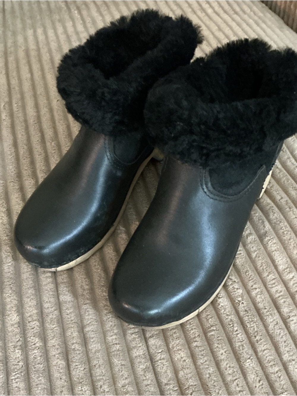 Cozy Black Faux-Fur Clog Mules